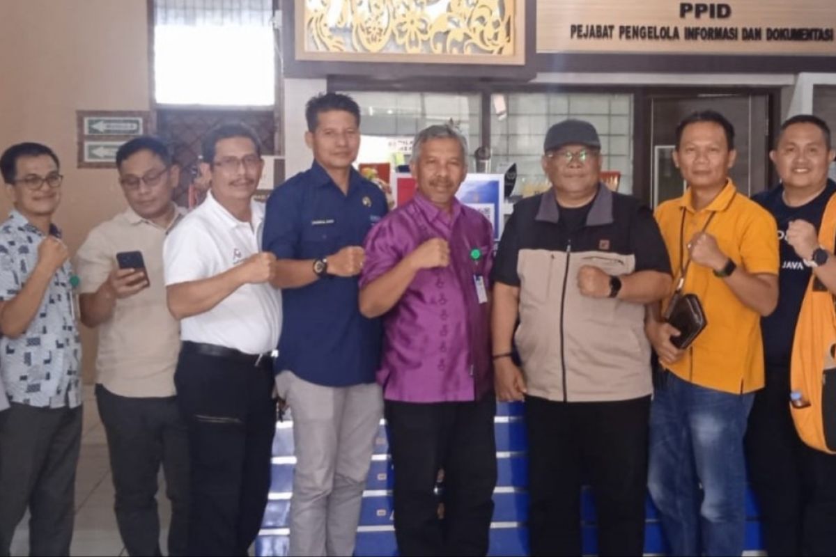 Diskominfo Kota Dumai studi tiru SPBE ke Pemkan Pesisir Selatan