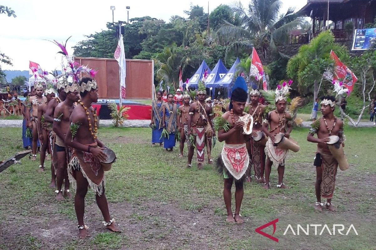 Lima karya budaya Biak mendapat sertifikat Warisan Budaya Tak Benda