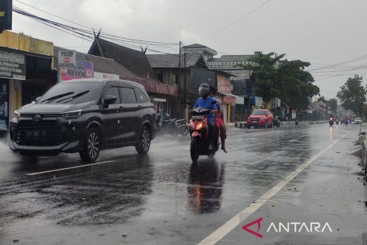 BMKG sebut Sampit memasuki puncak musim hujan