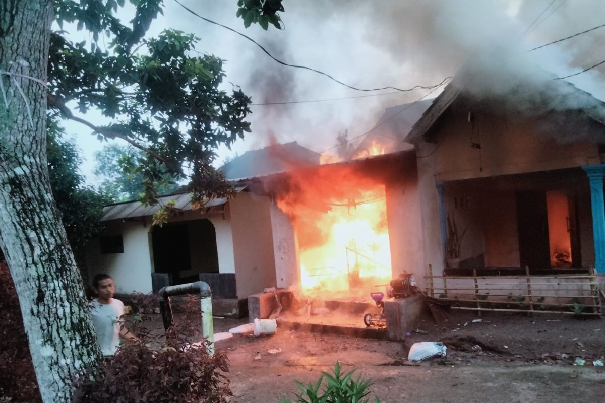 Bocah 4 tahun jadi korban kebakaran di Lombok Tengah