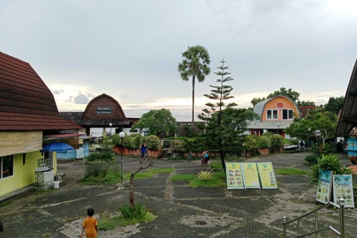 Pasar Seni Sengiggi siapkan oleh-oleh khas Lombok