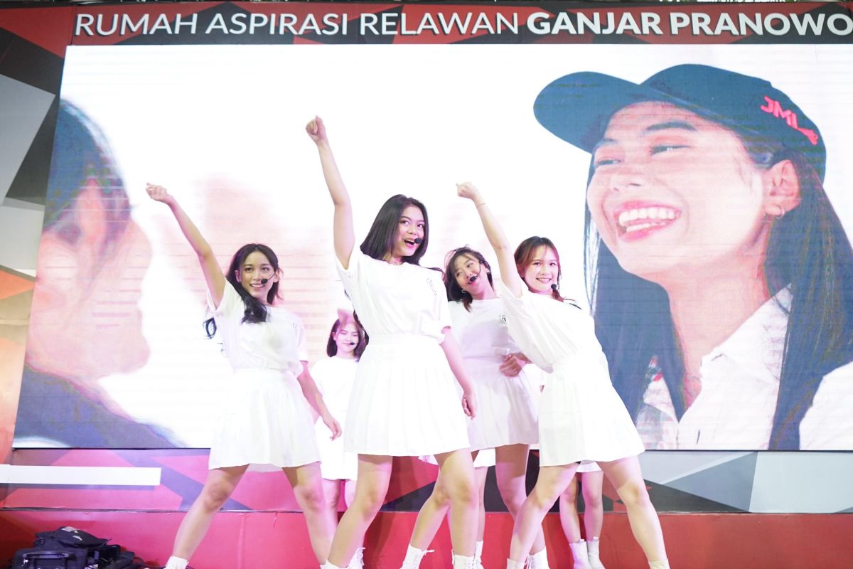 "girlband" GM24 dukung Ganjar-Mahfud di Pilpres 2024