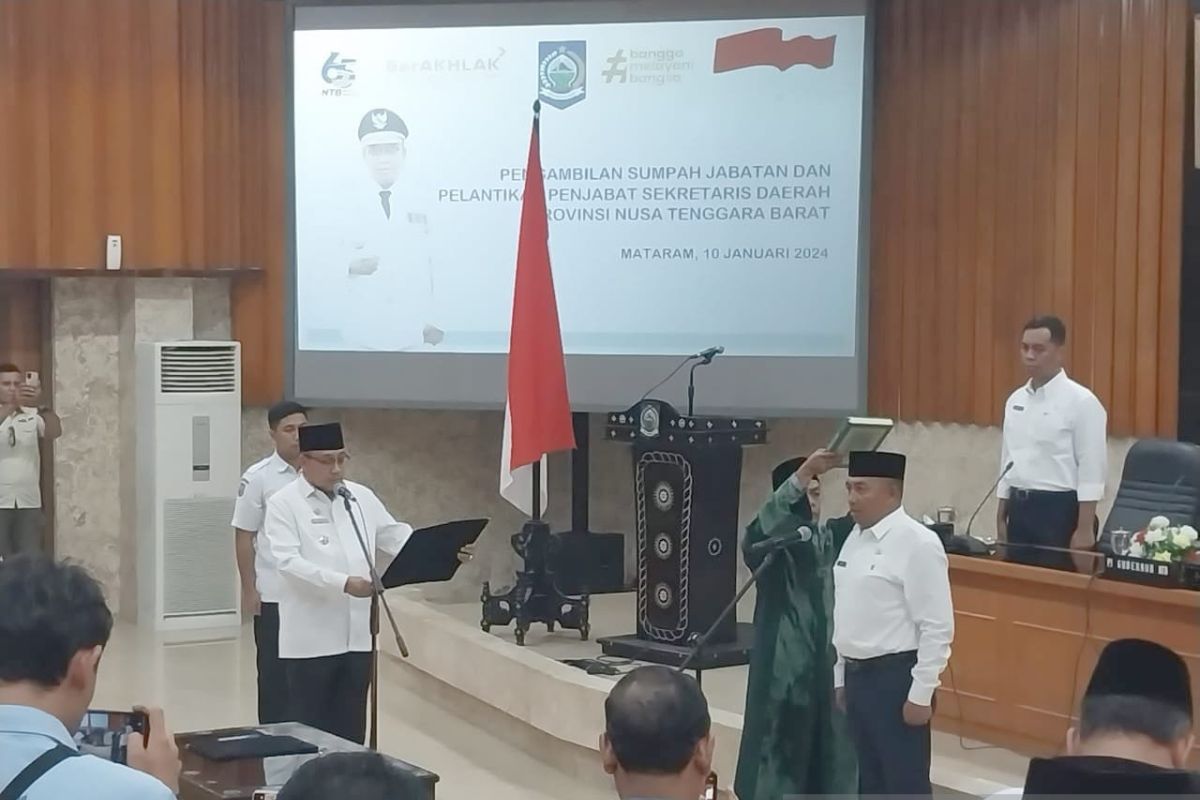 Penjabat Sekda NTB  Fathurrahman resmi diganti Ibnu Salim