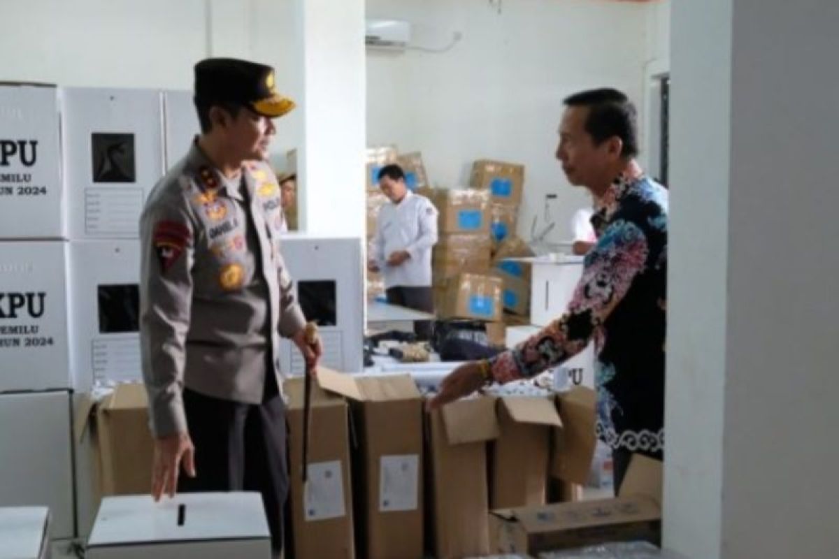 Polda Kaltara Mengecek Gudang Logistik KPU Kabupaten Malinau