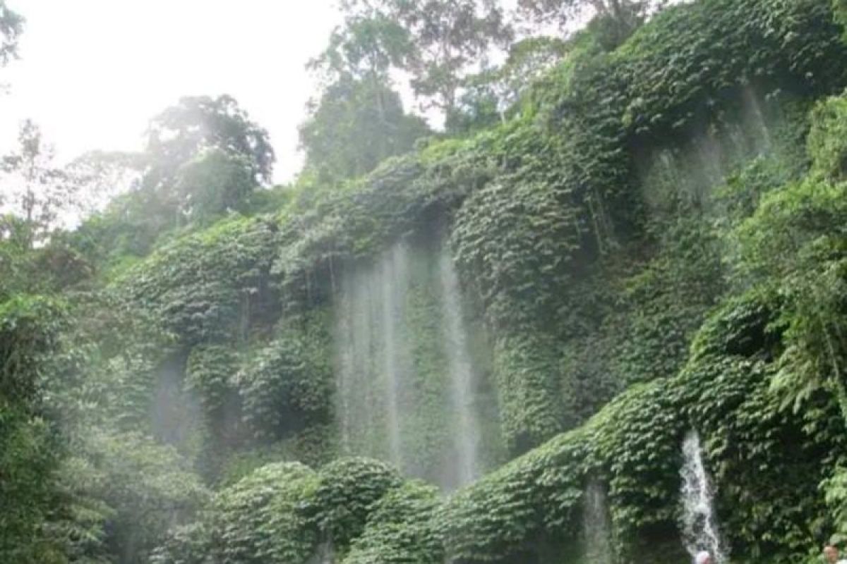 Air Terjun Benang Kelambu Lombok Tengah tetap buka meski musim hujan