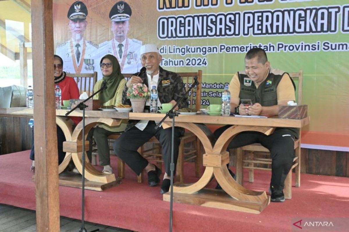 Pemprov Sumbar perbaiki jalan dermaga TPI Carocok Tarusan