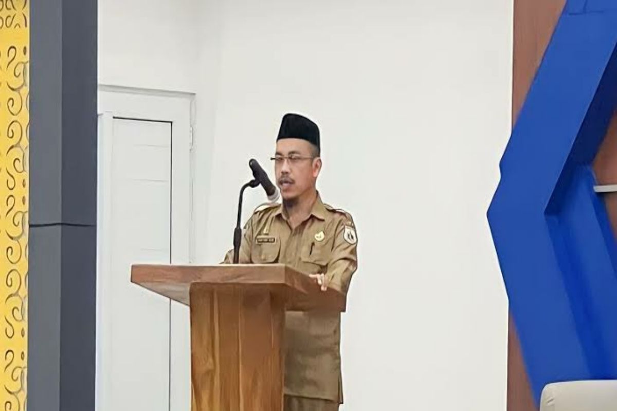 Kesbangpol Sulbar menggandeng tokoh masyarakat cegah kerawanan pemilu 2024