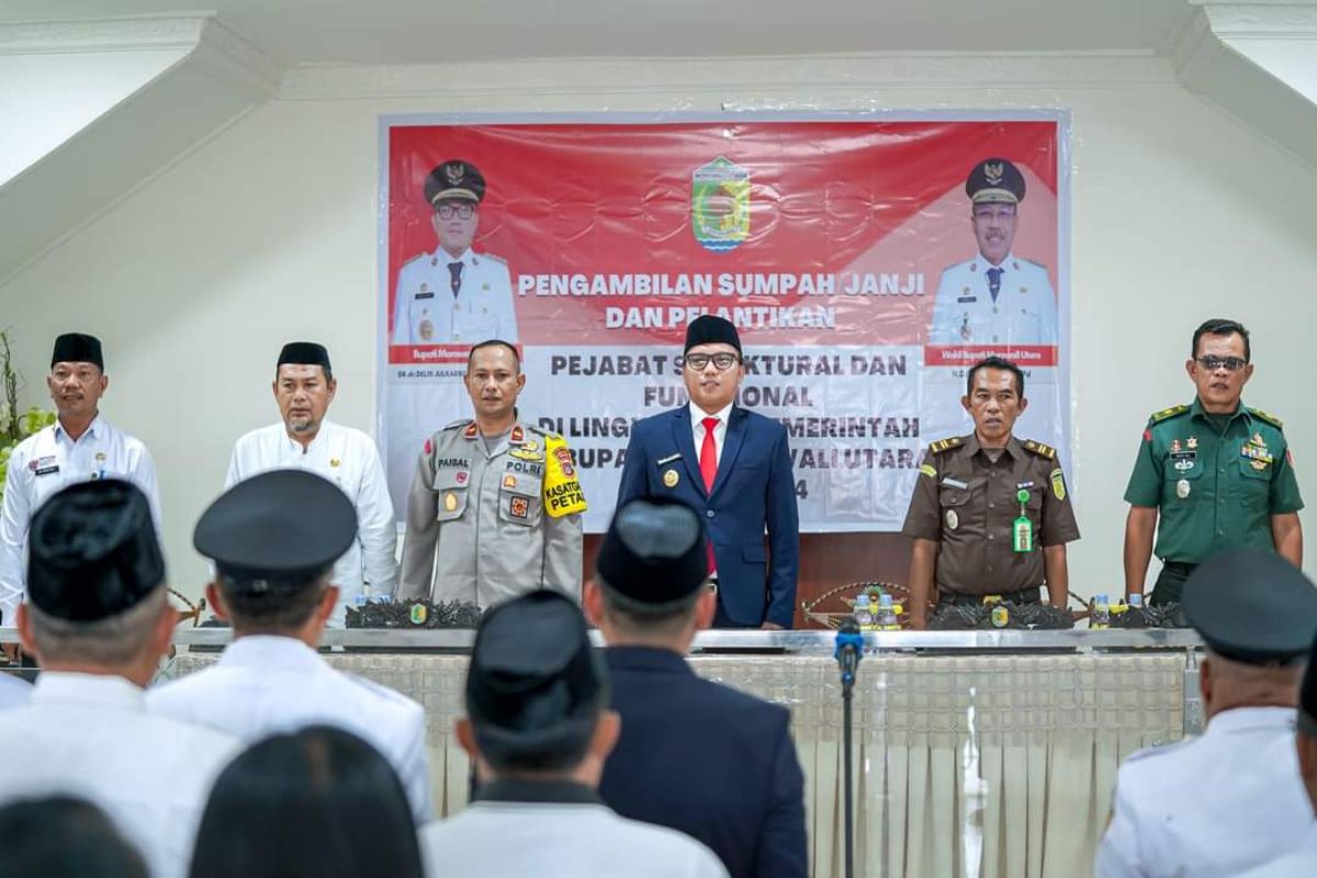 Bupati Morut lantik 112 penjabat baru