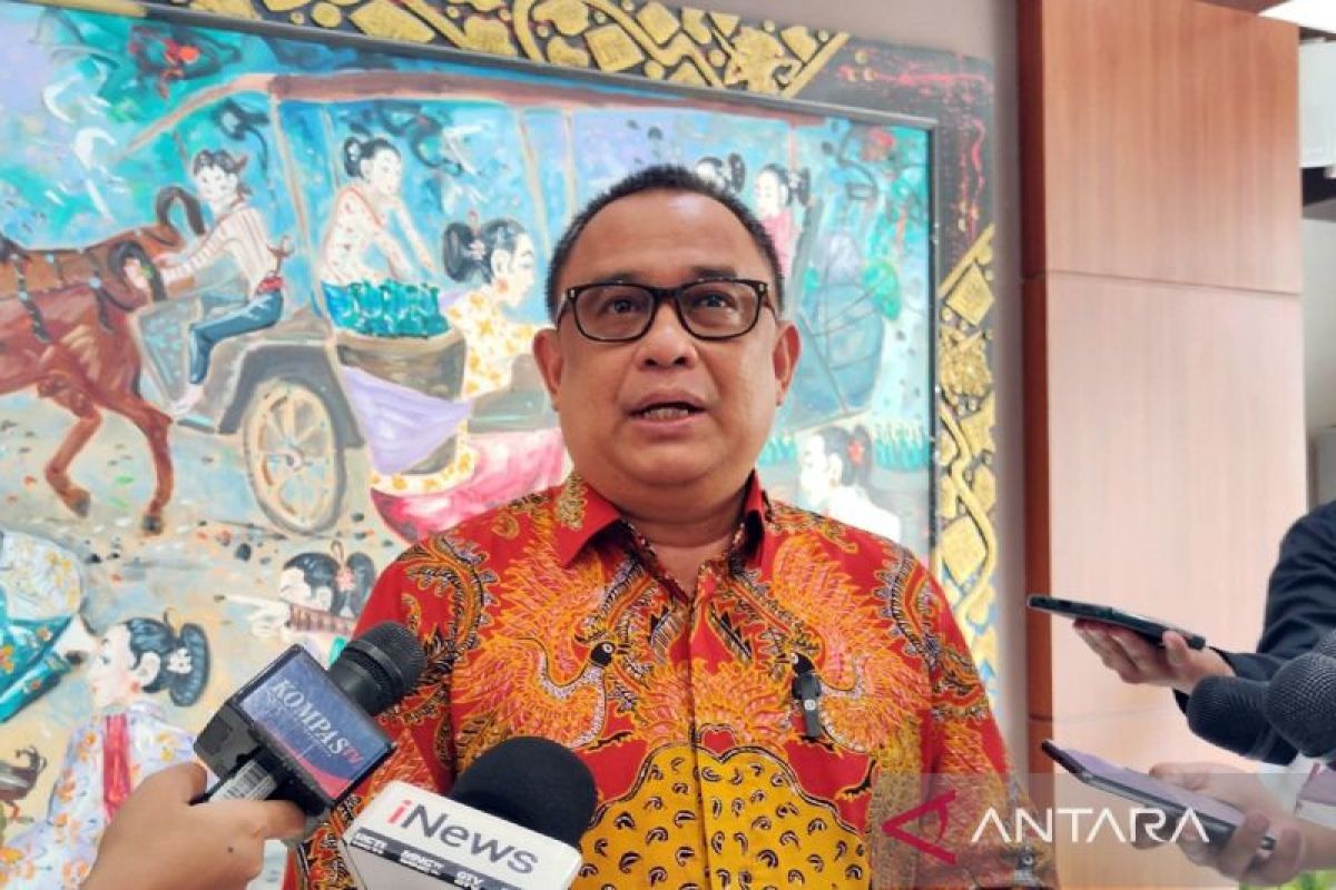 Ari Dwipayana: Ban mobil Presiden tidak bocor saat kunker