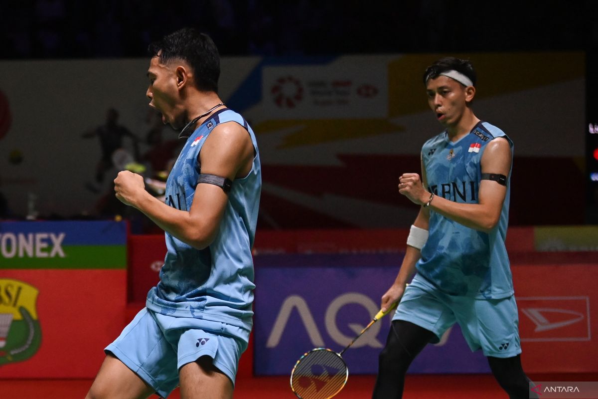 Ganda putra Fajar/Rian melenggang ke babak 16 besar All England 2024