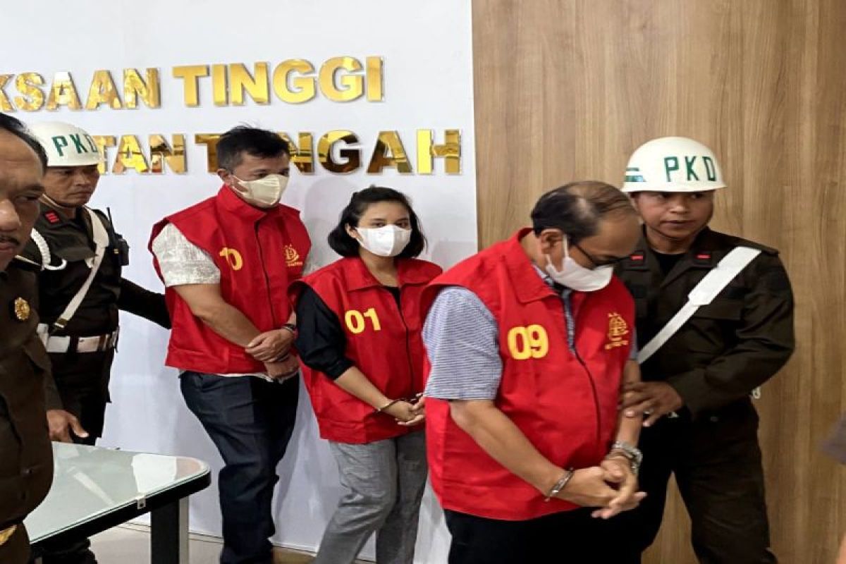 Kejati Kalteng tahan tiga tersangka dugaan korupsi dana BOK Dinkes Barsel