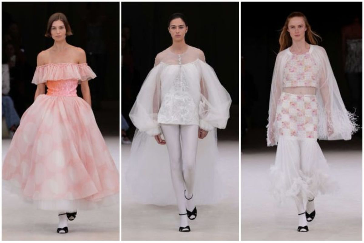 Chanel pamerkan balerina modern romantis