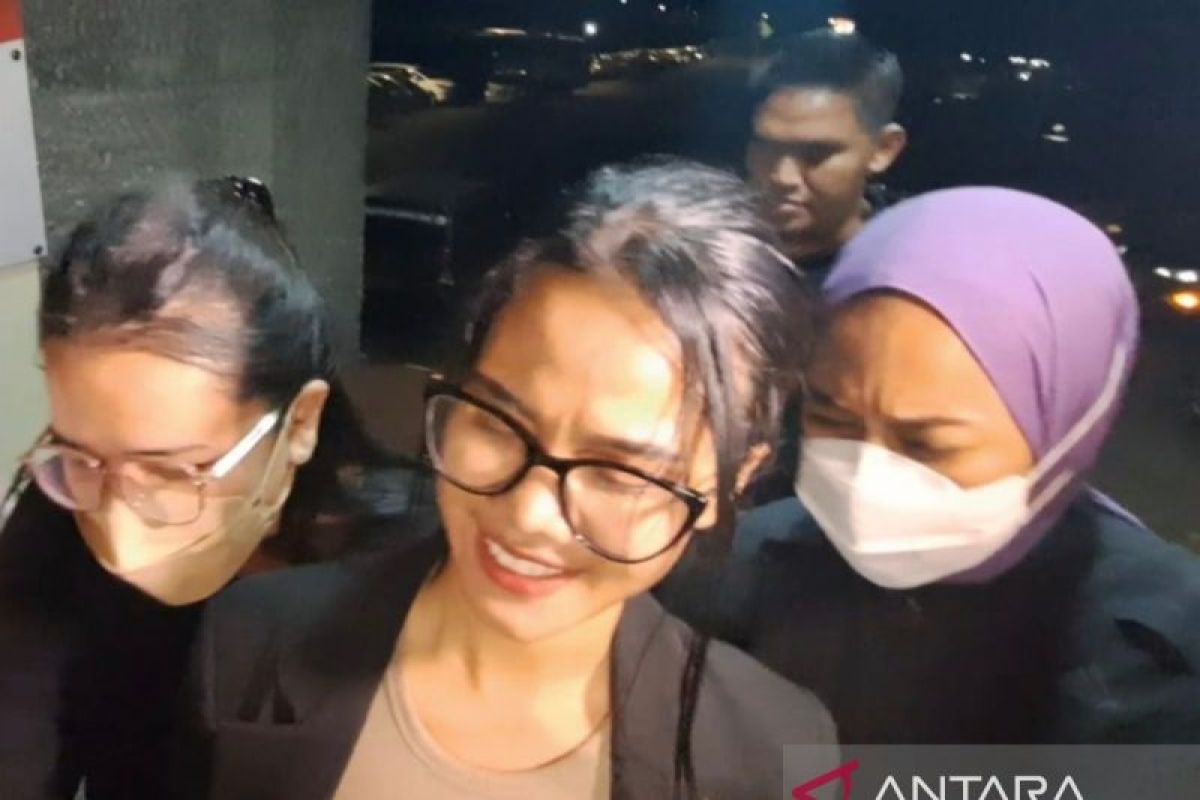 Polisi hentikan drama Siskaeee dalam kasus film porno - ANTARA News Nusa  Tenggara Barat - Berita Terkini Nusa Tenggara Barat