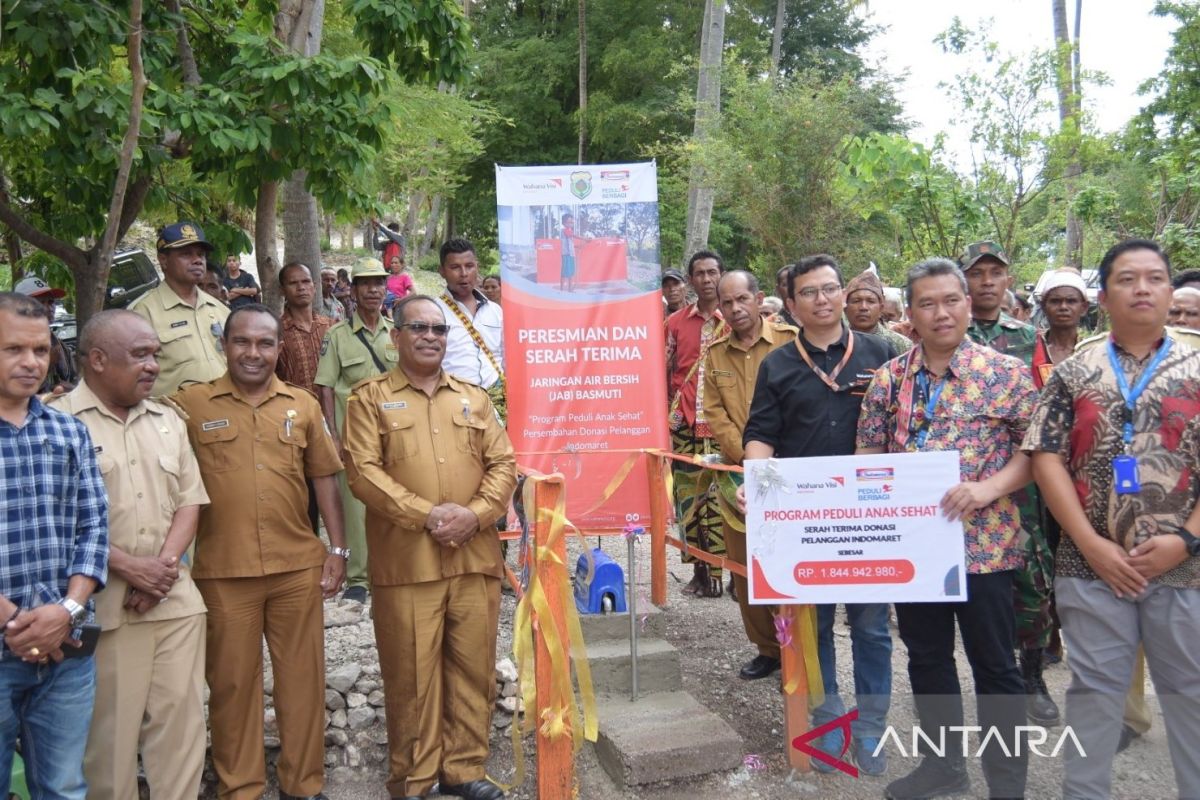 Kerja sama WVI-Indomaret sambungkan air untuk 200 rumah di NTT