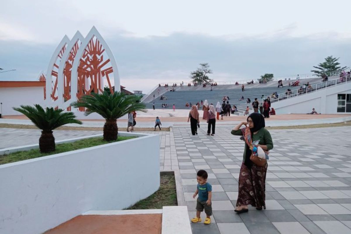 Teras Udayana, ruang kreatif warga Mataram dalam berkesenian