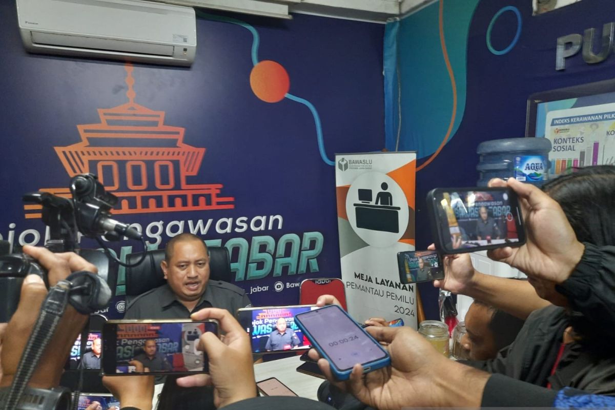 Terkait pelanggaran, Ridwan Kamil dicecar 30 pertanyaan