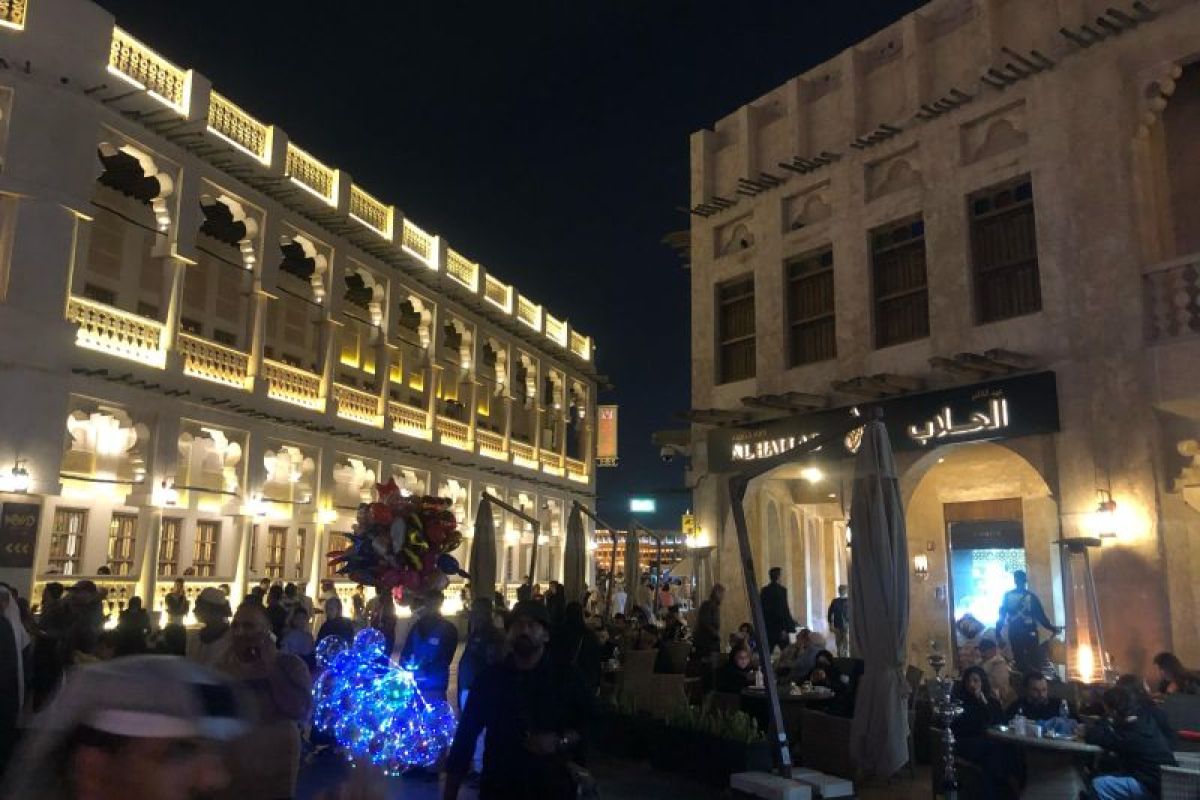 Dikepung modernisasi Doha, Souq Waqif tetap klasik