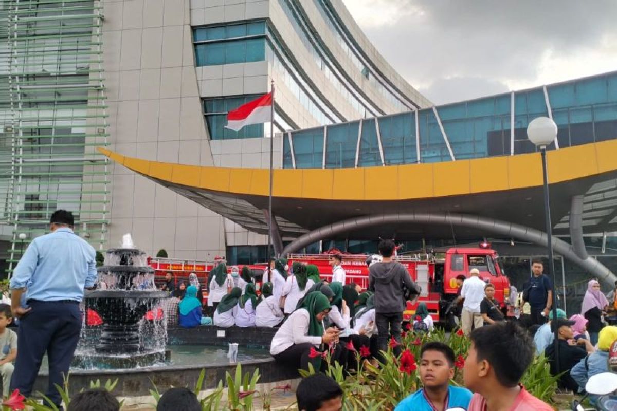 RS Semen Padang pindahkan pasien ke rumah sakit lain pascaledakan