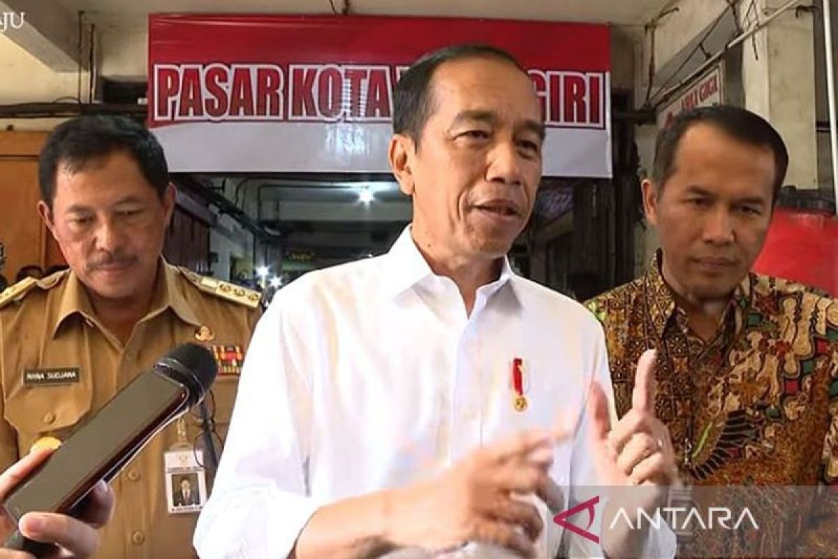 Presiden Jokowi konfirmasi rencana pertemuan dengan Mahfud pada Kamis sore