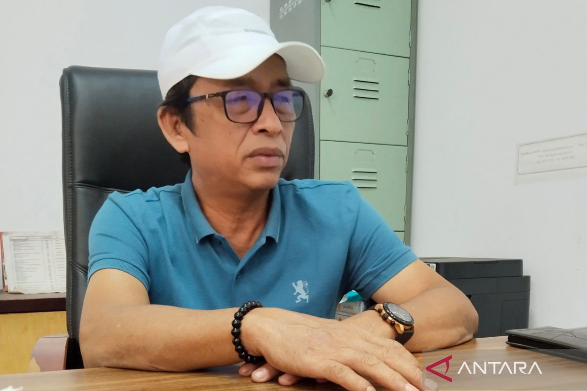 Kepala Dinas Penanaman Modal dan Perizinan (DPMP) Kabupaten Mukomuko Juni Kurnia Diana, Sabtu (3/2/2024). ANTARA/Ferri. Realisasi investasi tahun 2023 di daerah ini tidak mencapai target....Mukomuko (ANTARA) -