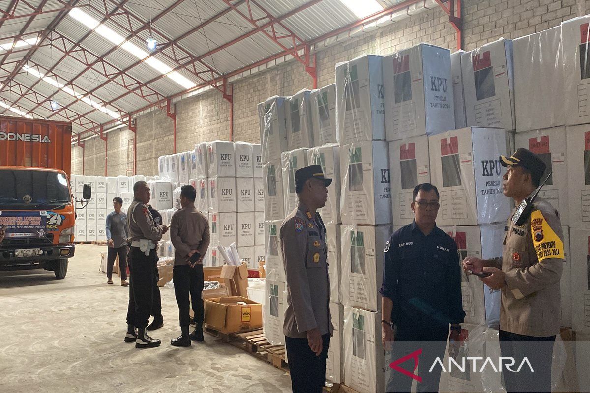 Polisi kawal ketat distribusi logistik Pemilu di Boyolali