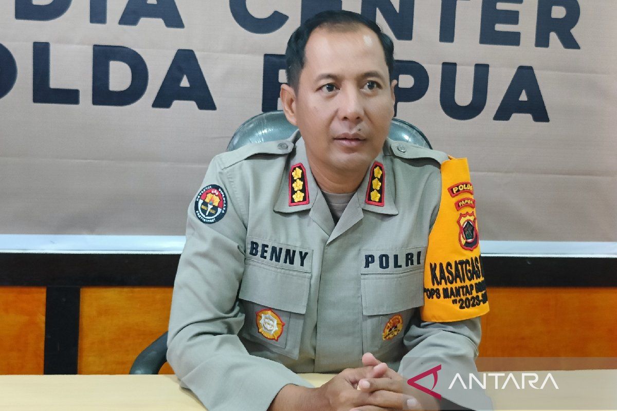 Tiga korban penembakan KKB  kondisinya stabil, menurut Kabid Humas