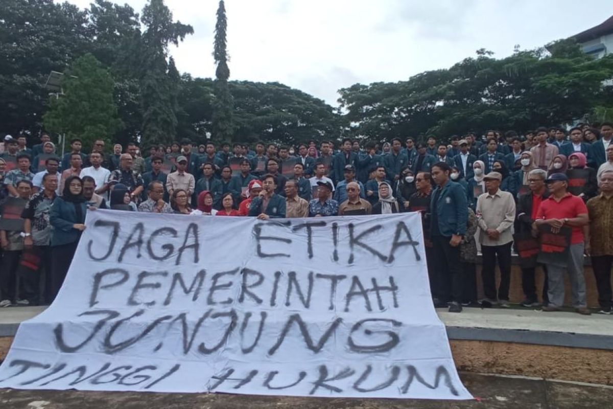 Komunitas akademik Undip sampaikan sikap terkait situasi  politik