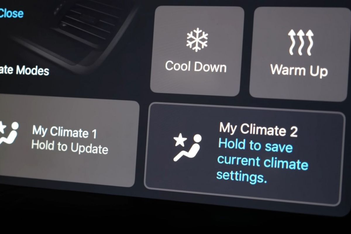 Kini Apple CarPlay+ hadir di Porsche Taycan terbaru