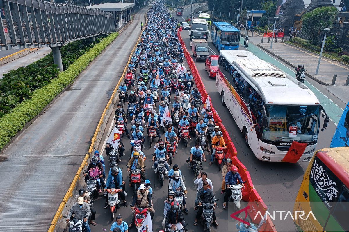 Pendukung Prabowo-Gibran mulai padati GBK