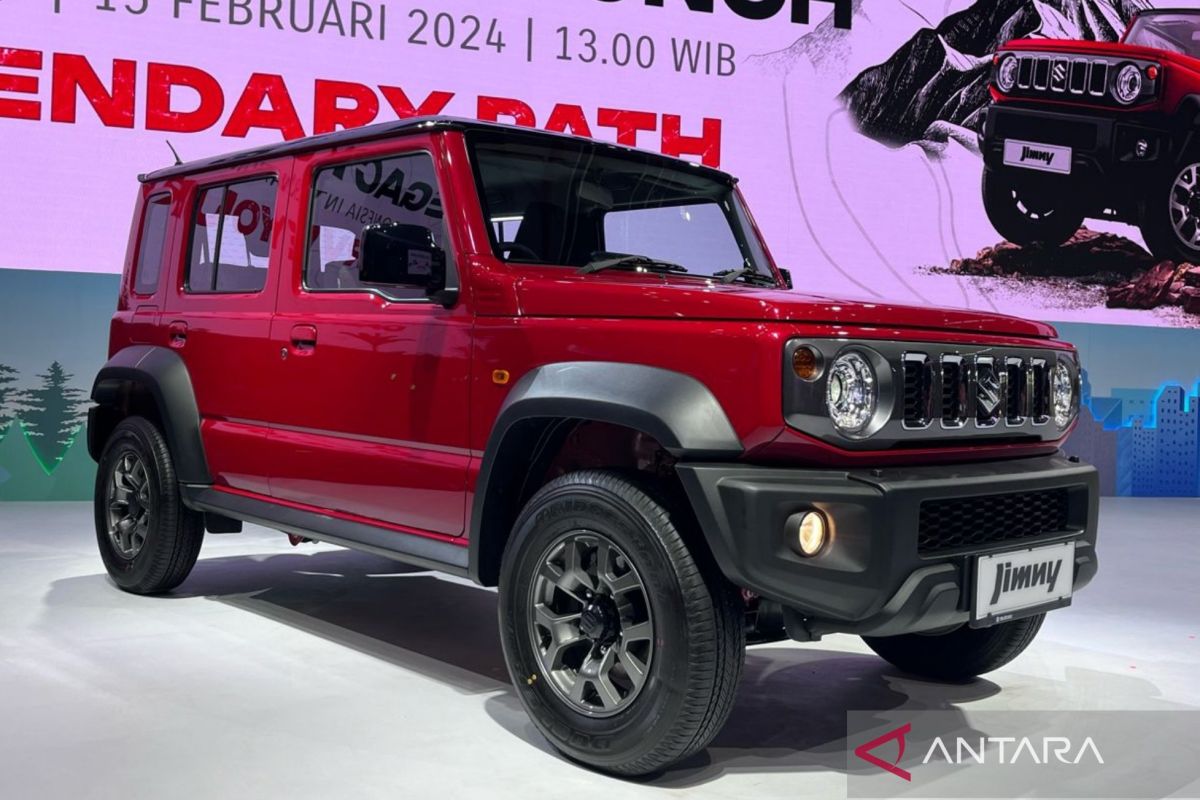 Suzuki Jimny 5  Pintu meluncur di IIMS 2024, harga mulai Rp462 juta