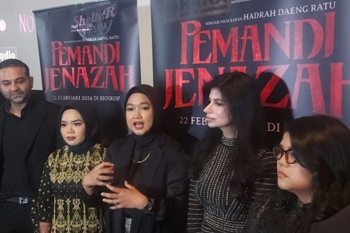 Film "Pemandi Jenazah" dan cerita menggunjingkan orang