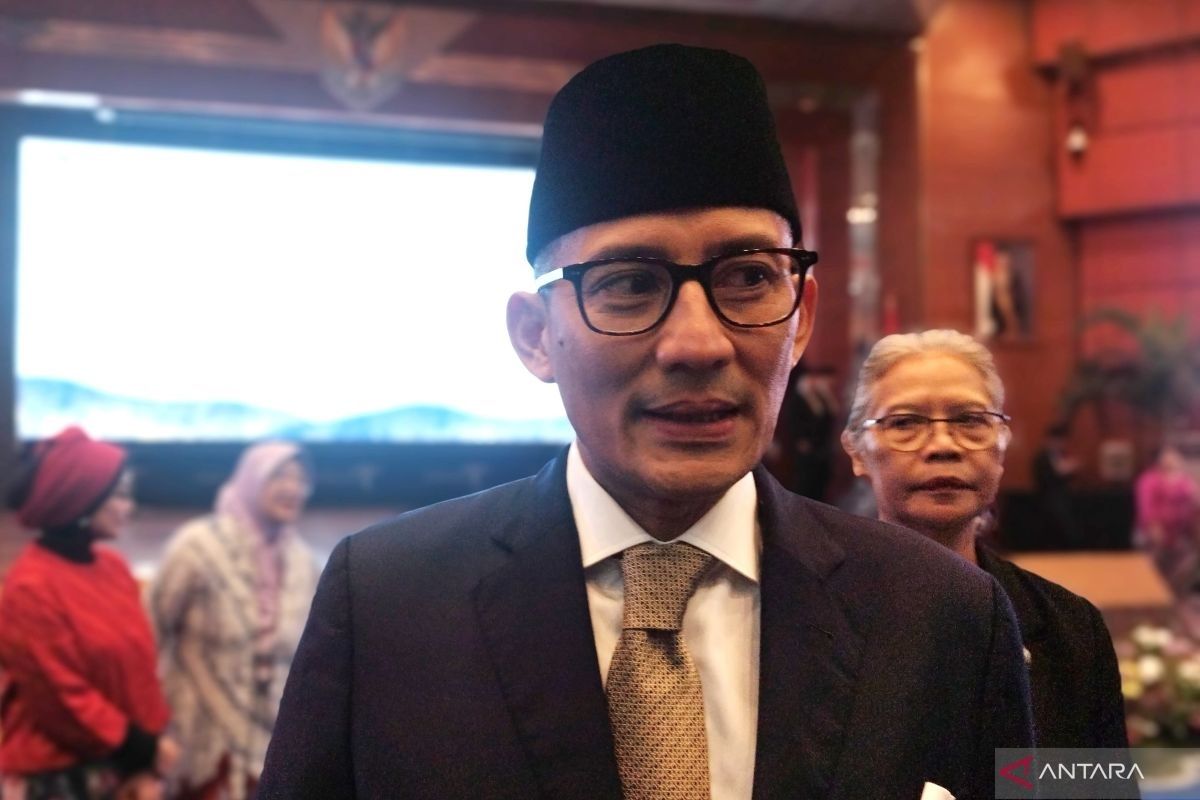 Menparekraf Sandiaga Uno siap fasilitasi warga ASEAN kuliah di Indonesia