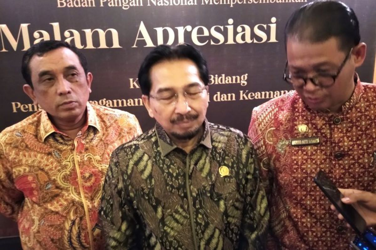 Jika produksi kurang, pemerinrah impor beras Thailand dua juta ton