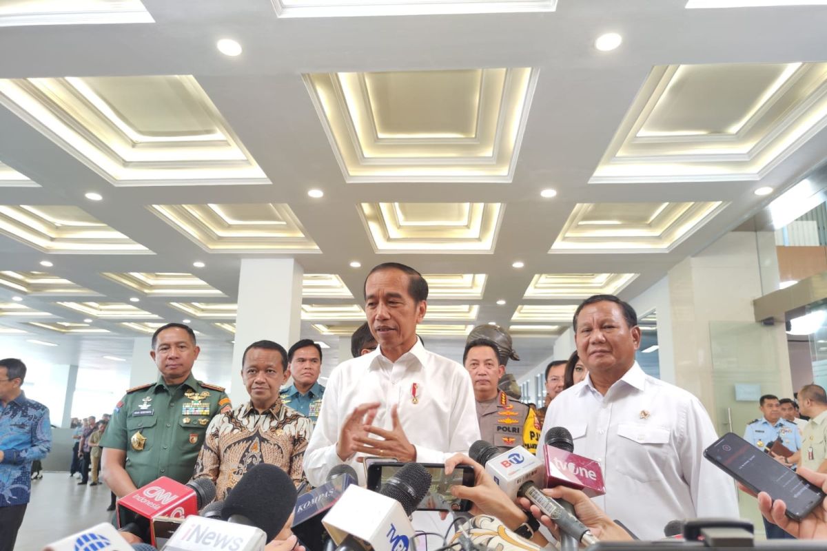 Presiden Jokowi: Saya minta wartawan tanyakan soal oposisi kepada PDIP