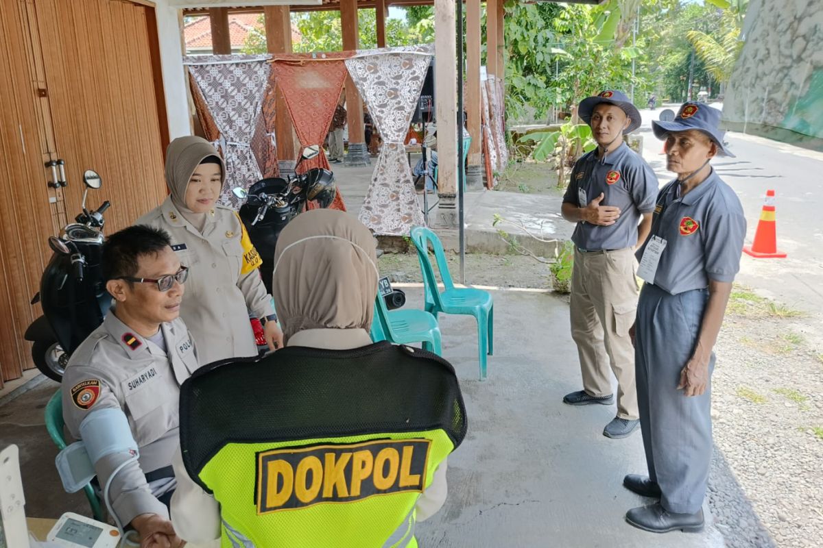 Sidokkes Polres Bantul cek kesehatan personel pengamanan Pemilu 2024