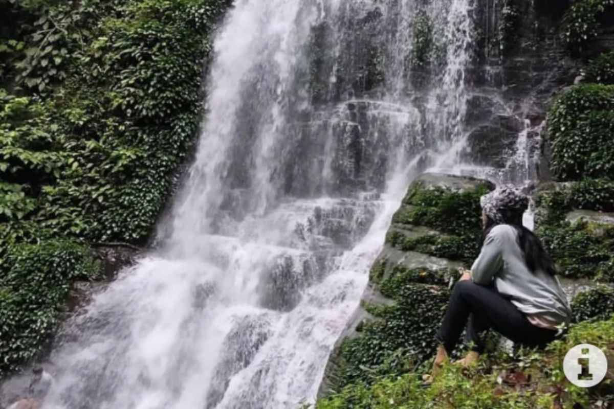 Indahnya objek wisata Air Terjun Batarius Kalsel