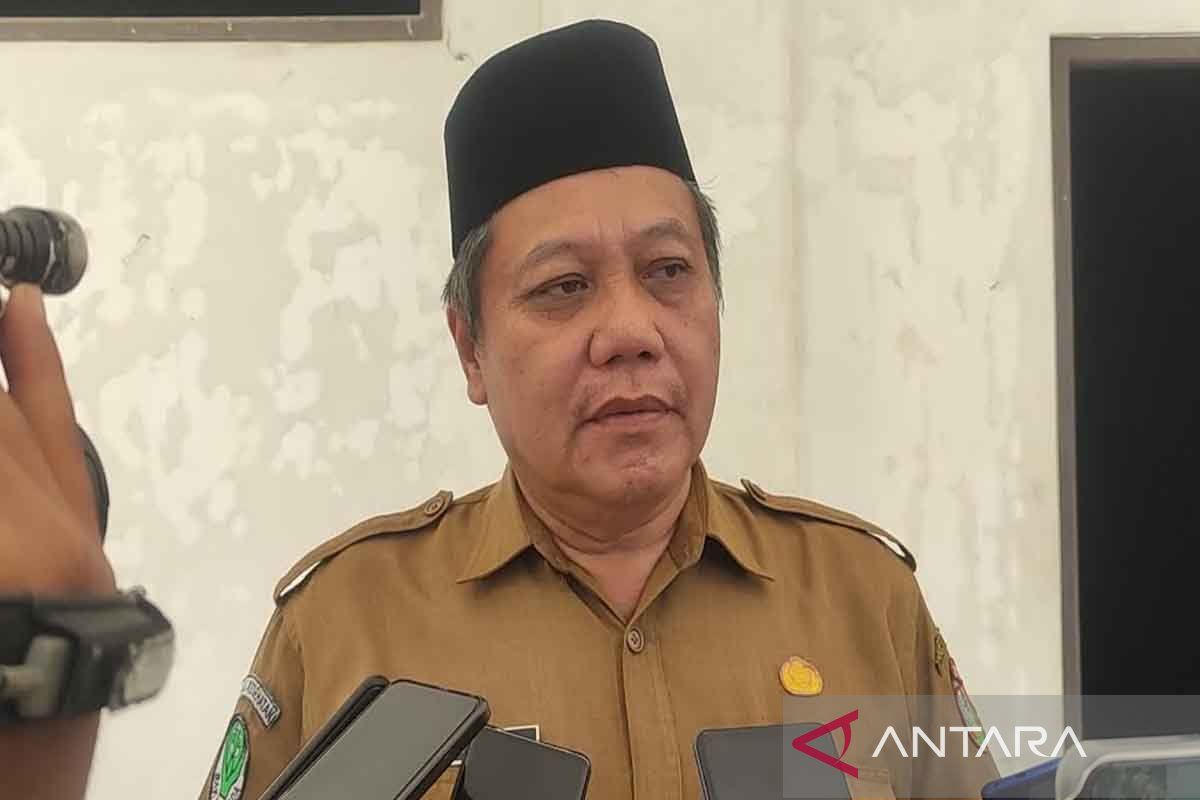 Kelelahan, seorang petugas KPPS di Kotim sempat dilarikan ke rumah sakit