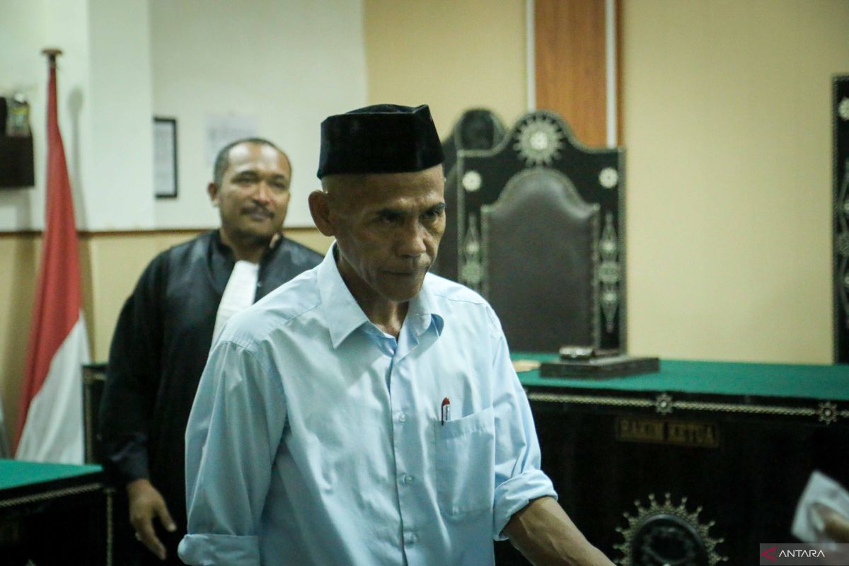 Terdakwa korupsi dana nasabah BPR NTB dituntut 5 tahun penjara