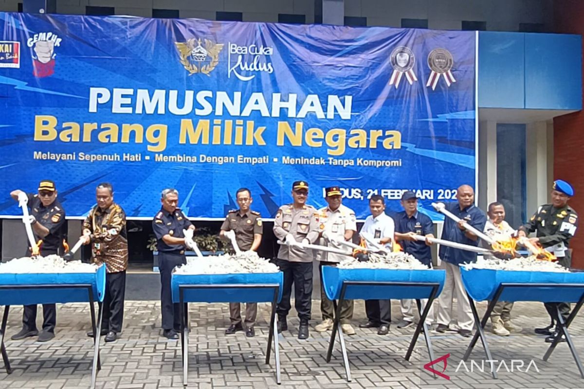 KPPBC Kudus musnahkan rokok  ilegal senilai Rp7,69 miliar