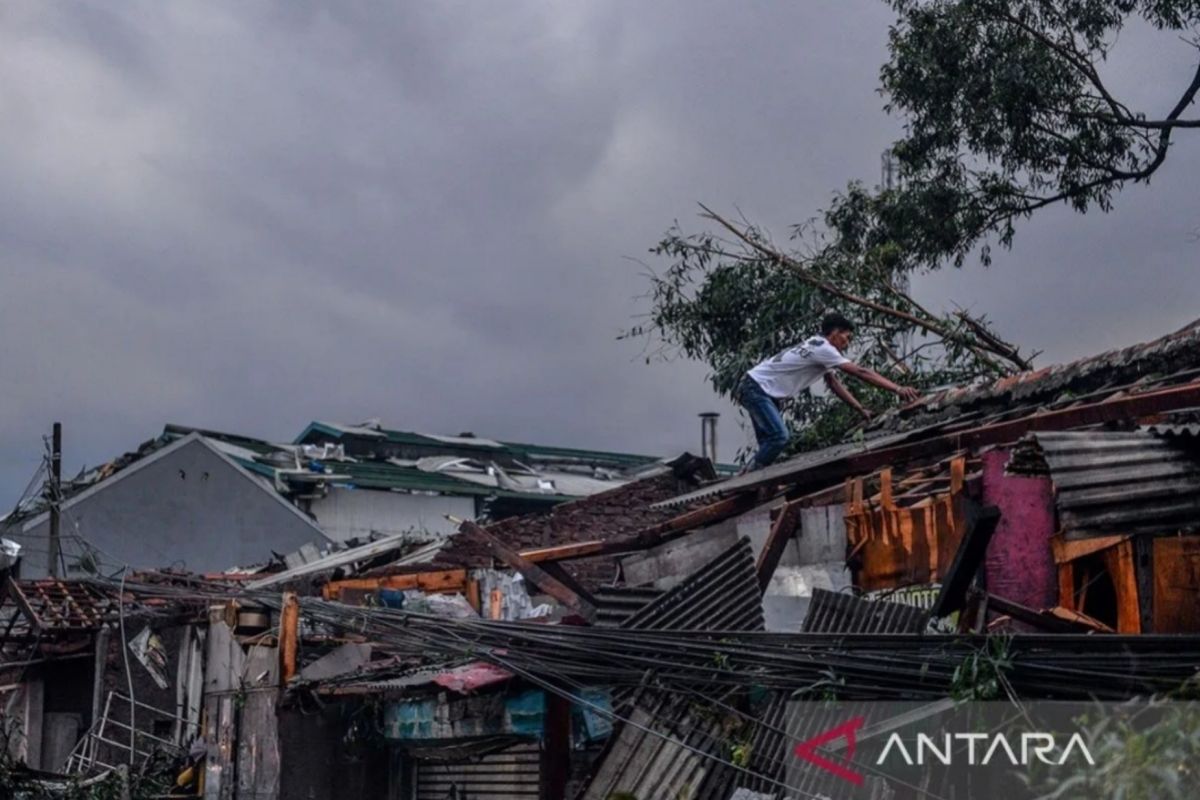 Hingga Februari 2024, puting beliung terpa Indonesia