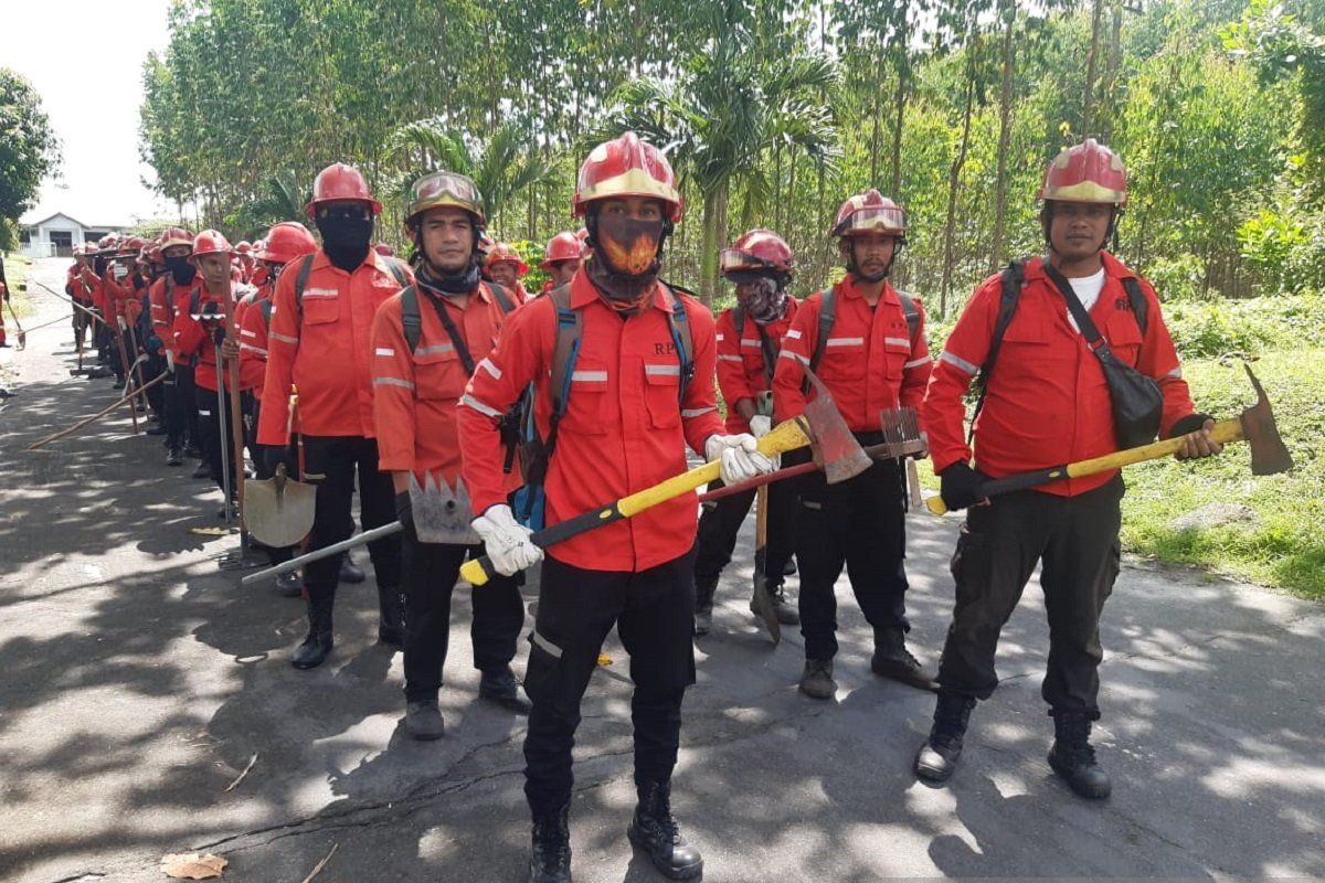 Hadapi kemarau, PT Arara Abadi tingkatkan kemampuan helitack crew TRC