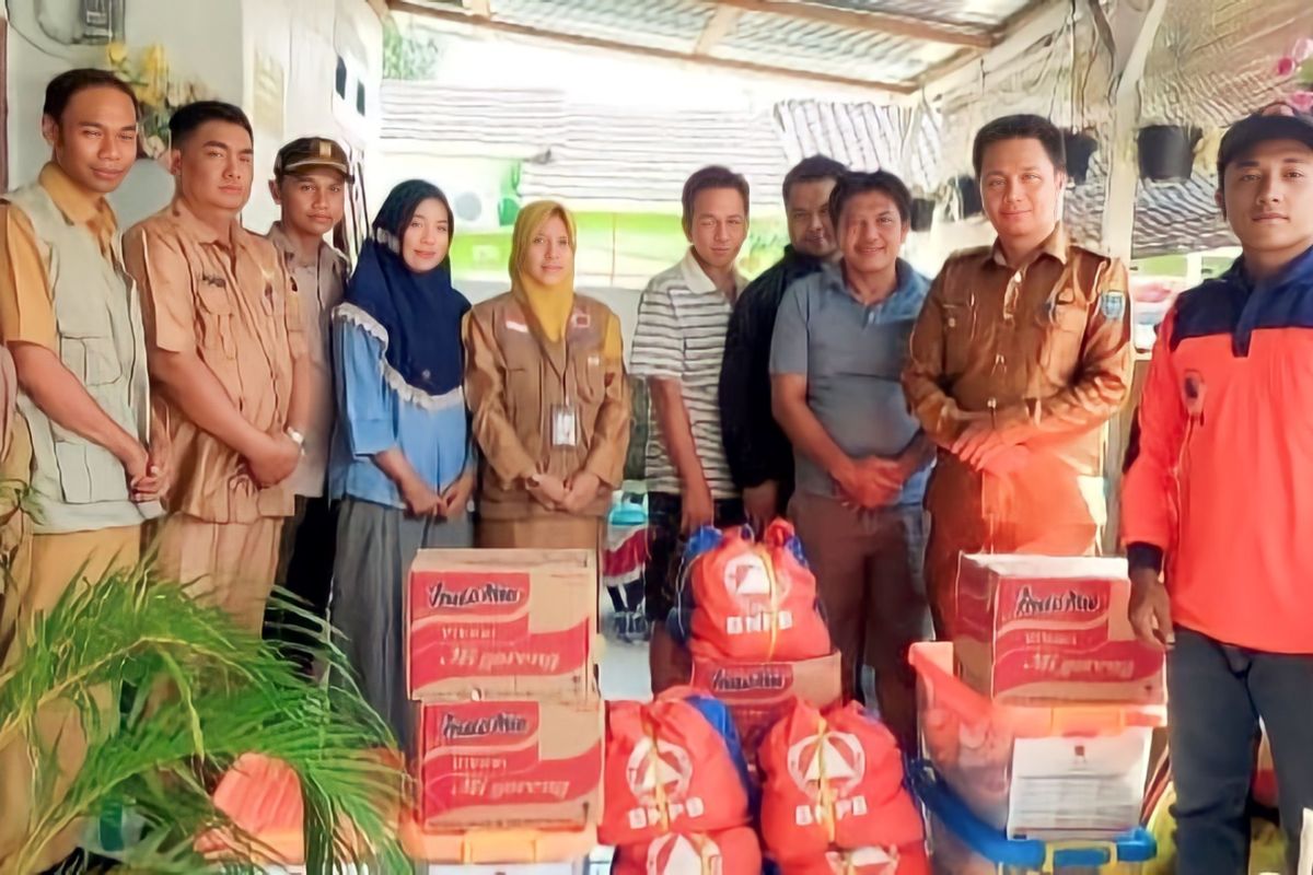 Tujuh keluarga terdampak longsor  OKU Selatan  tinggal di pengungsian