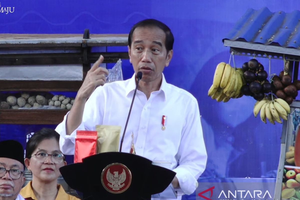 Presiden Jokowi ajak nasabah PNM Mekaar Bitung disiplin berusaha