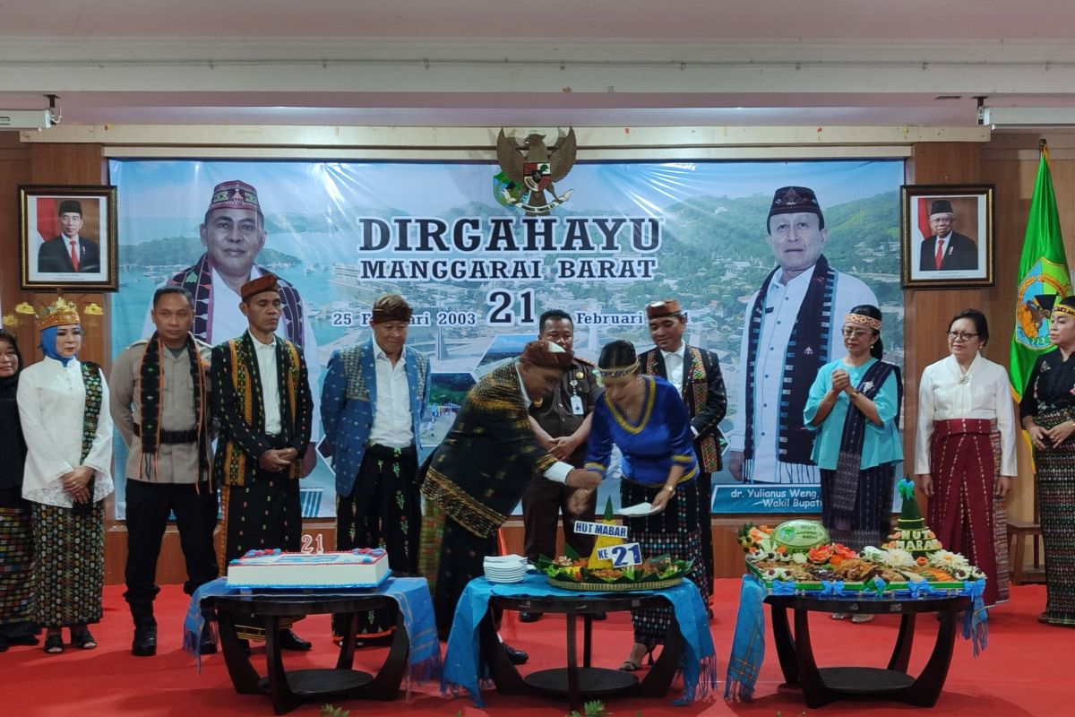 Bupati Manggarai Barat ajak semua pihak lestarikan budaya lokal