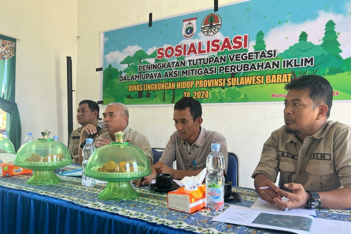 DLH Sulbar gelar sosialisasi mitigasi perubahan iklim di Mamuju