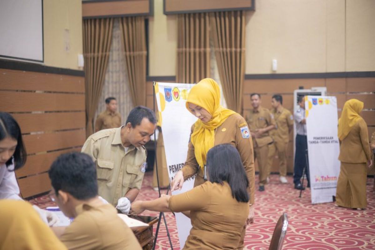 Agar fisik prima, RSUD Mataram gelar pemeriksaan kesehatan gratis bagi ASN