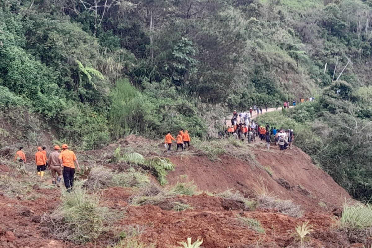 BPBD Sulsel: Empat korban tewas akibat tanah longsor di Luwu