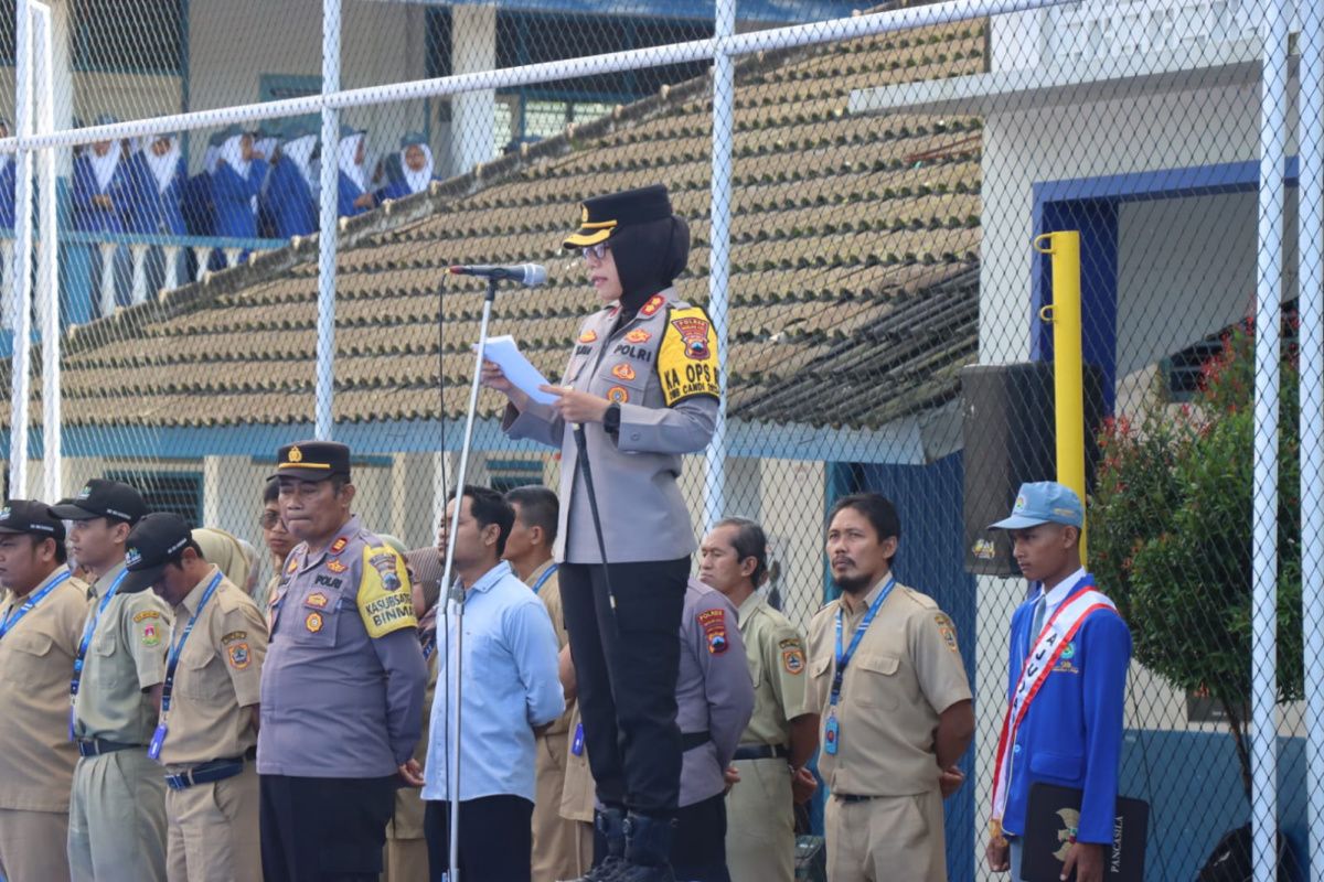 Tiga SMK di Magelang gelar upacara aksi damai