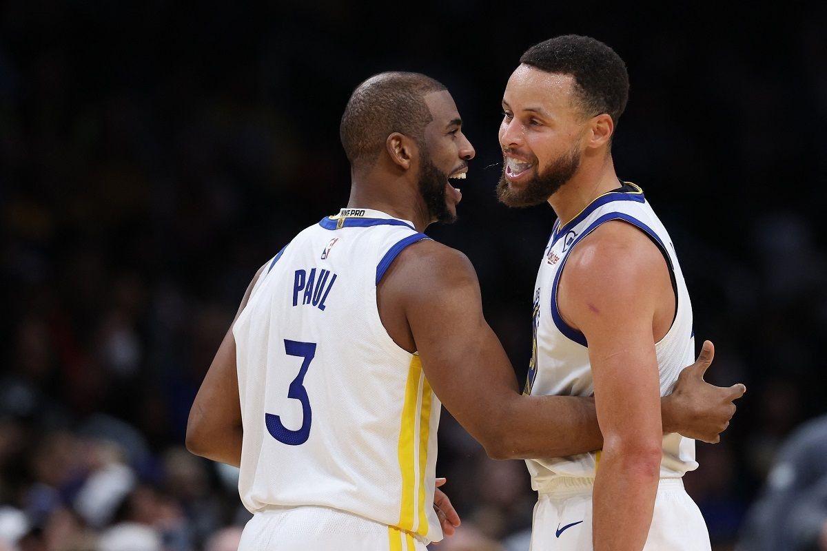 Pemain veteran NBA Chris Paul kembali bela Warriors usai absen 21 gim