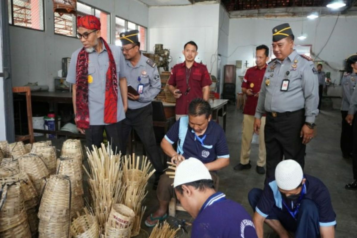 Blusukan ke Lapas Sragen, Irjen Kemenkumham: Apik "tenan" ini